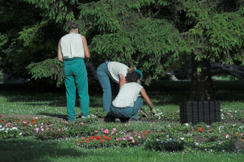 Keyboard navigable garden services page for Kingsbury